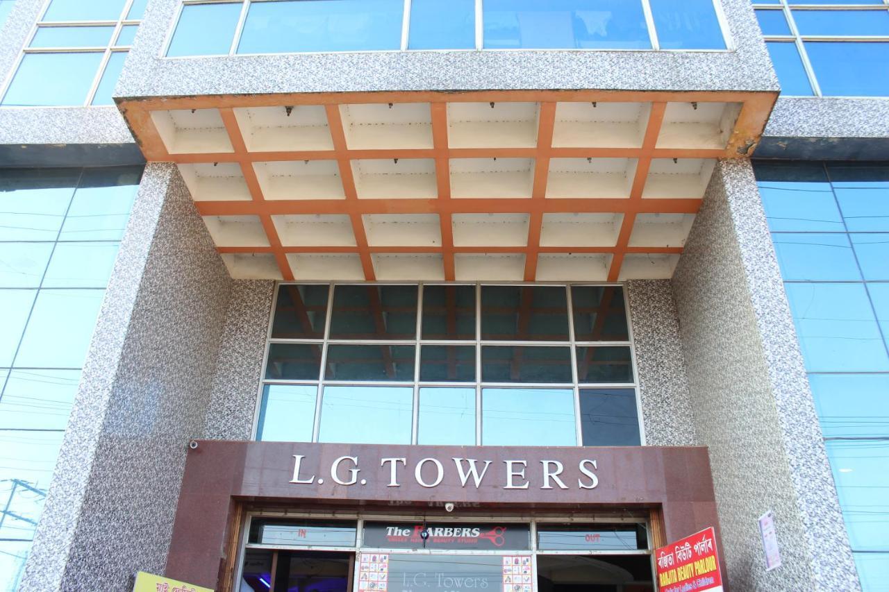 ホテル Lg Towers グワーハーティー エクステリア 写真